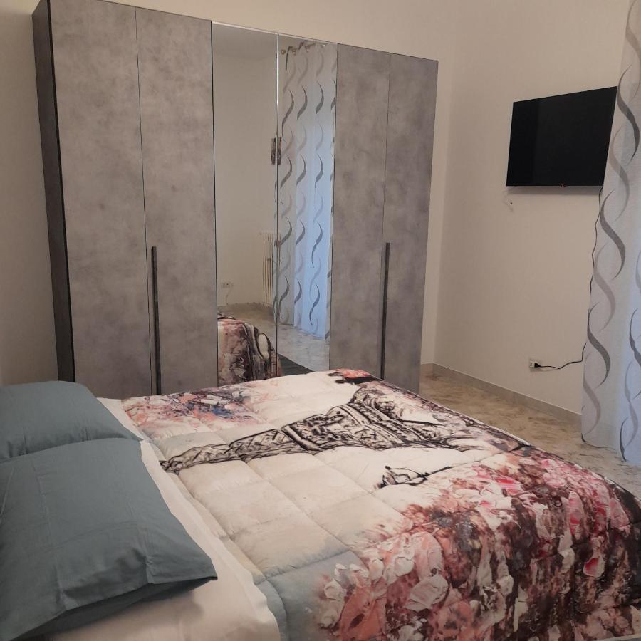 Sweet Night In Bari Apartment Exterior foto