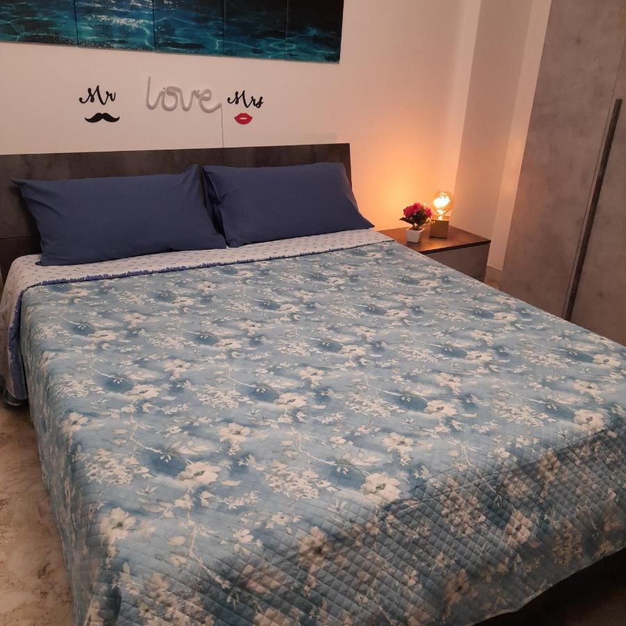 Sweet Night In Bari Apartment Exterior foto